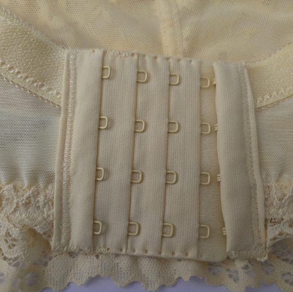 [5X$20] Bralette Lace Full Cover / Size L / NWT - Picture 3 of 11